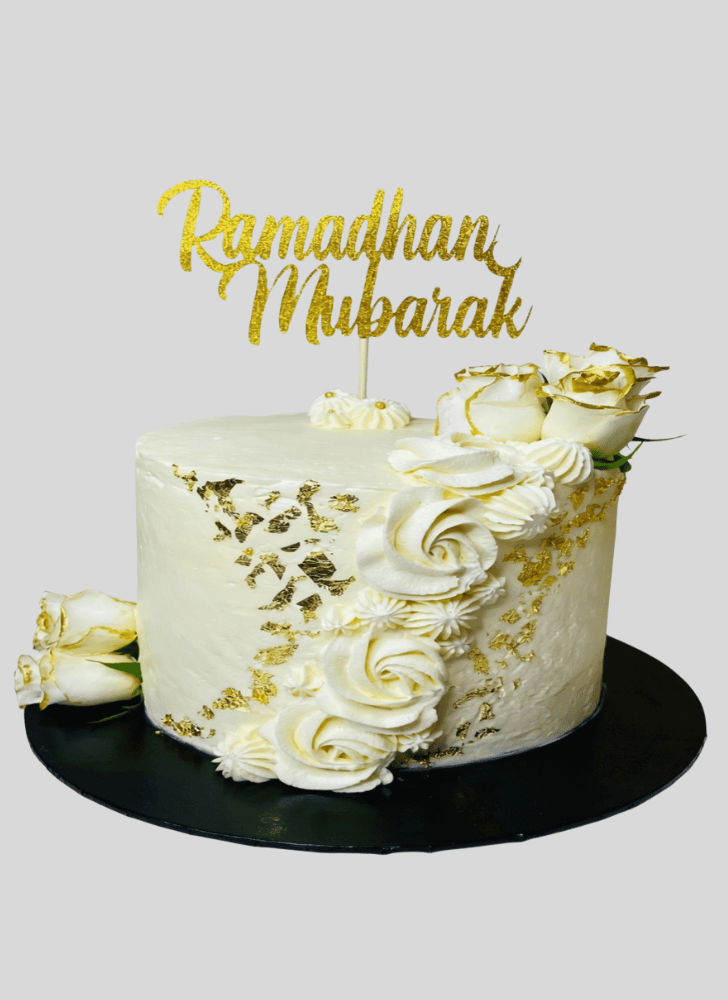 Dazzling White Rose Cake