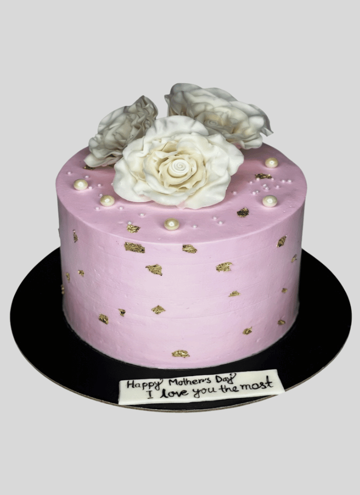 Fetching White Rose Cake