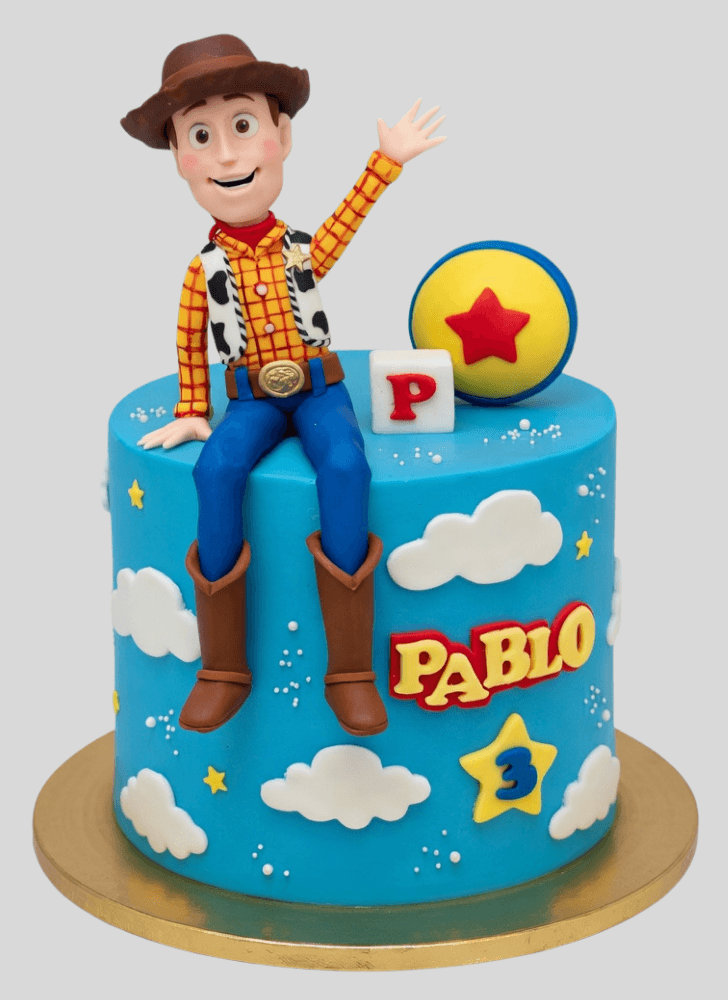 Admirable Woody Cake Design