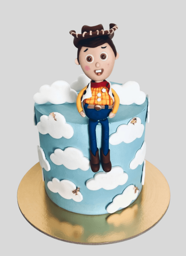 Captivating Woody Cake
