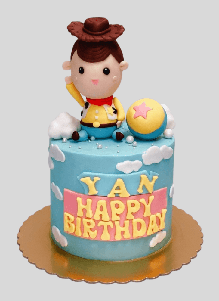 Inviting Woody Cake