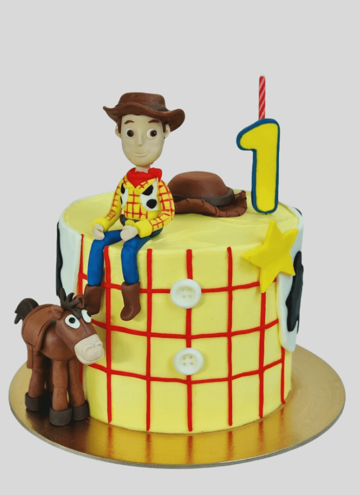 Pretty Woody Cake