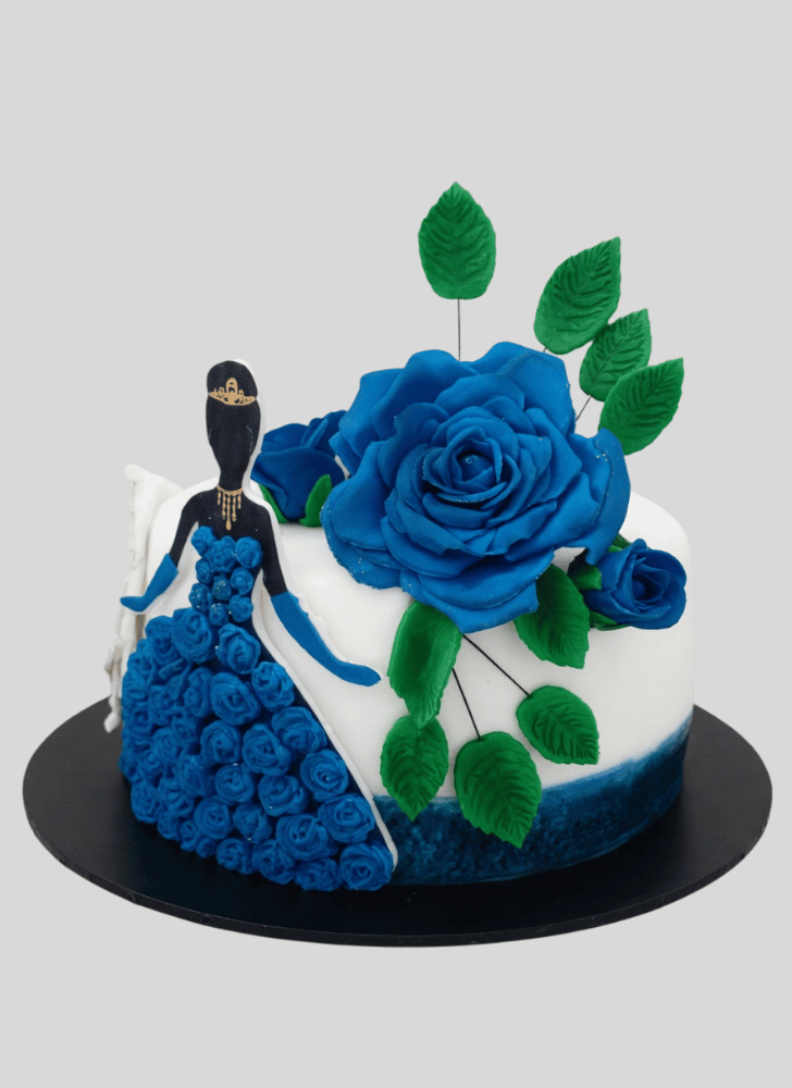 Elegant Blue Rose Cake