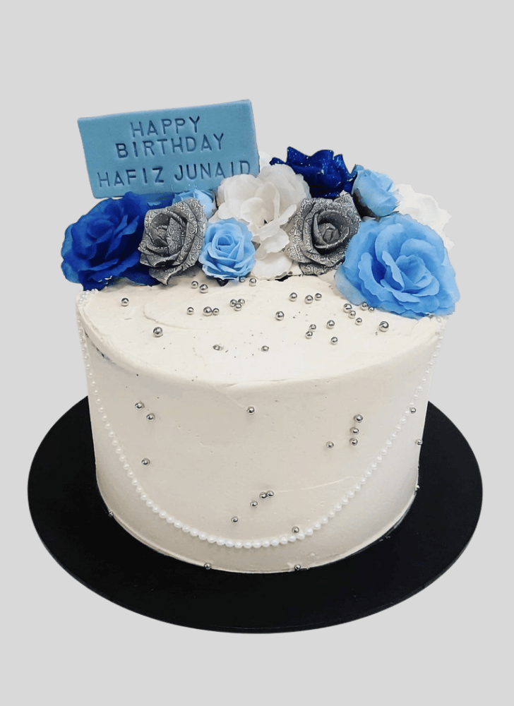 Ideal Blue Rose Cake
