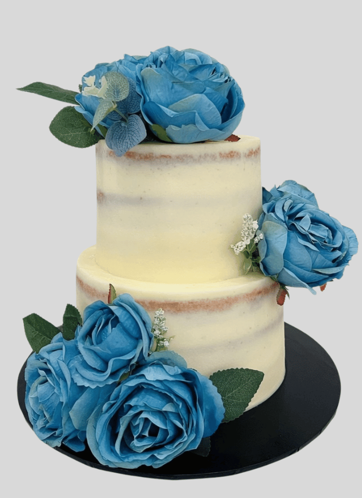 Pretty Blue Rose Cake