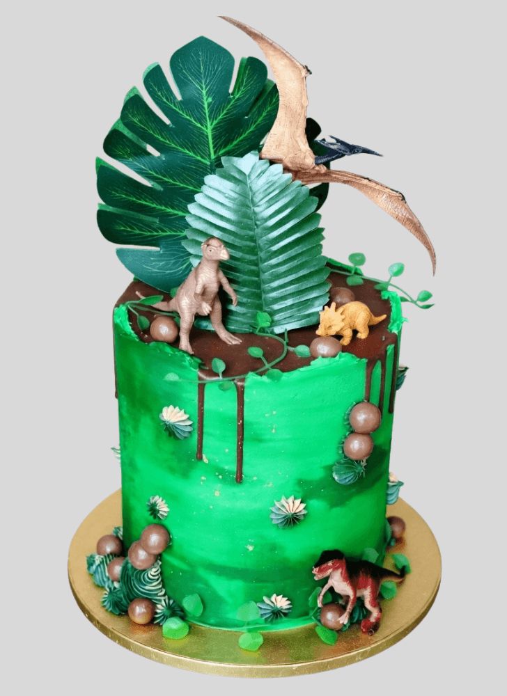 Mesmeric Dinosaur Cake
