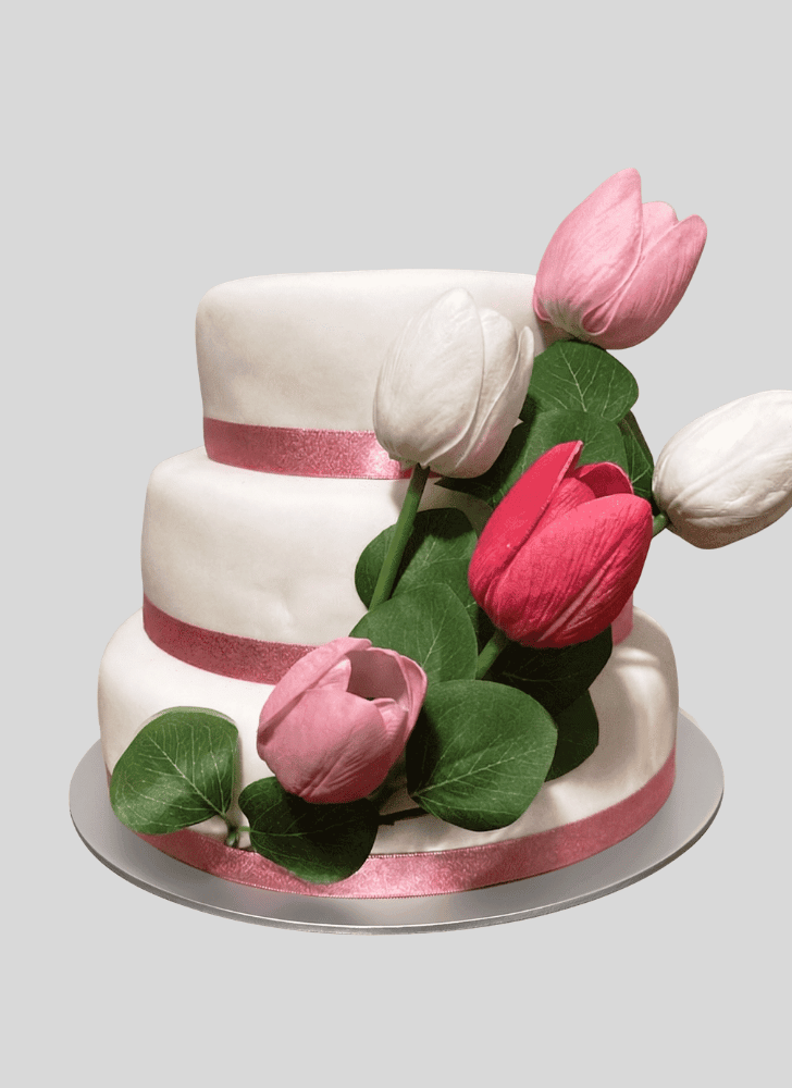 Fetching Tulip Cake