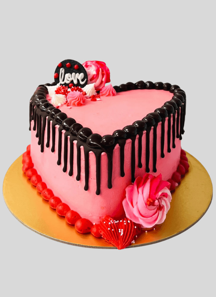 Mesmeric Valentines Cake