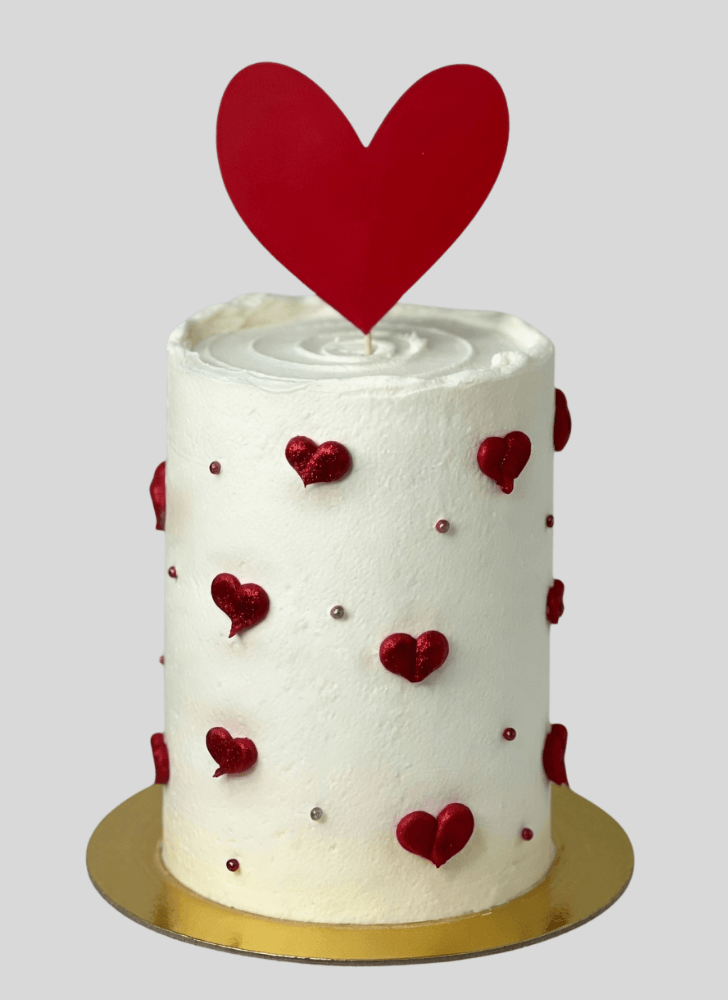 Refined Valentines Cake