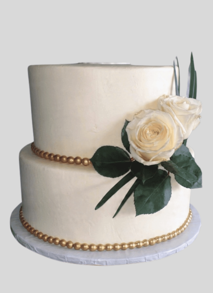 Good Looking White Cake