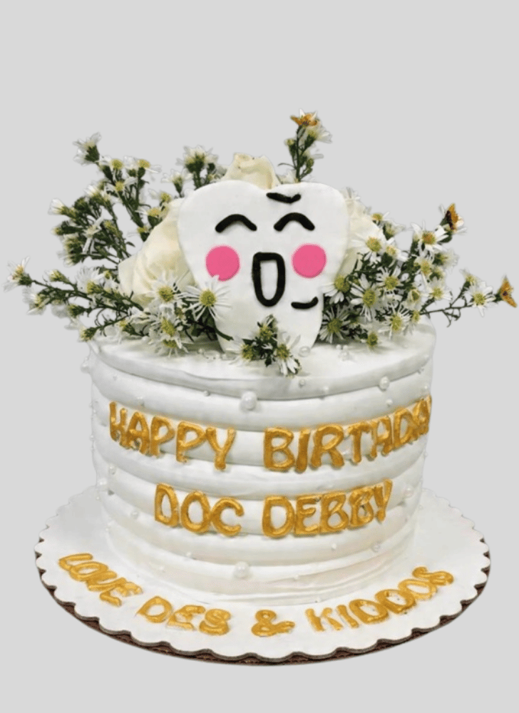 Graceful White Cake