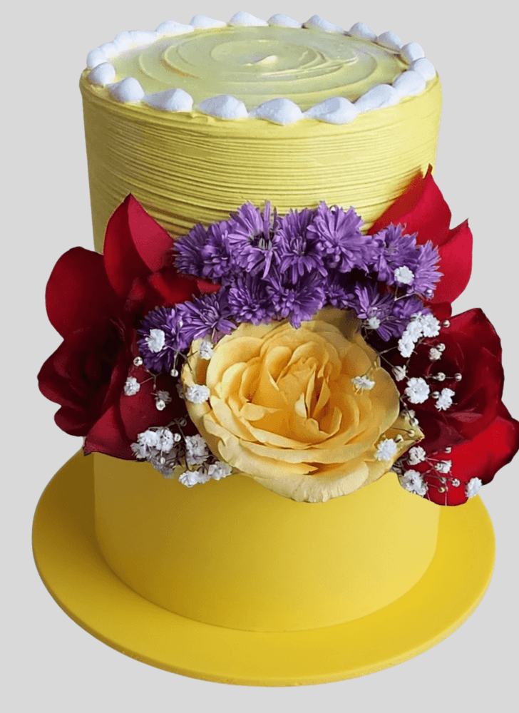 Graceful Yellow Cake