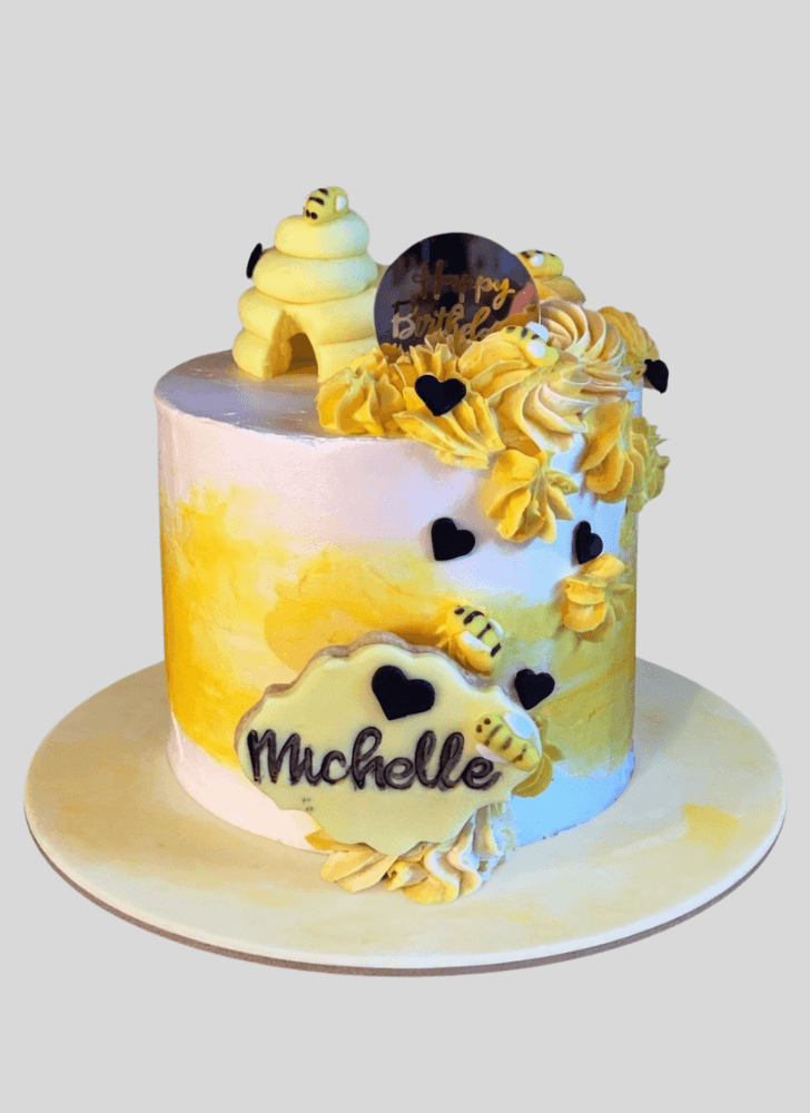 Inviting Yellow Cake