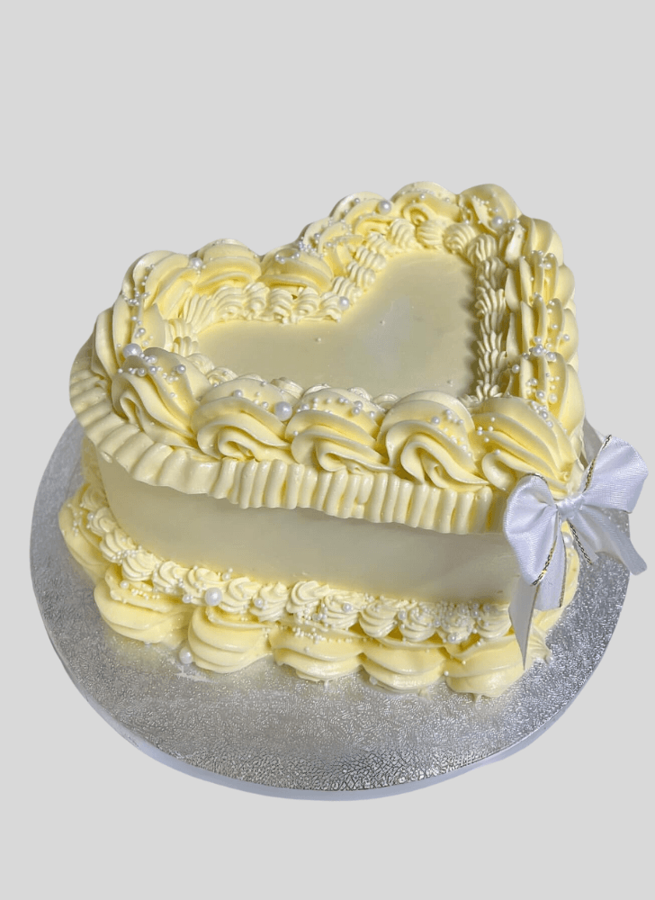 Shapely Yellow Cake