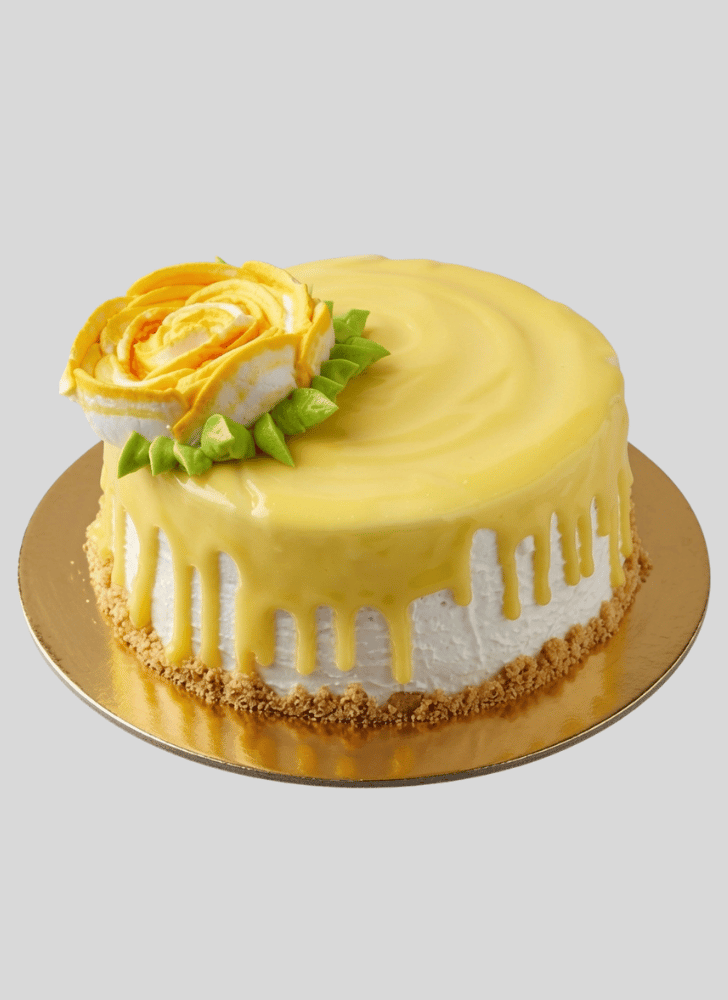 Appealing Yellow Rose Cake
