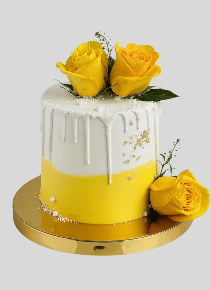 Excellent Yellow Rose Cake