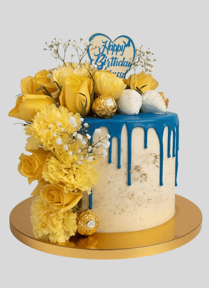 Fascinating Yellow Rose Cake