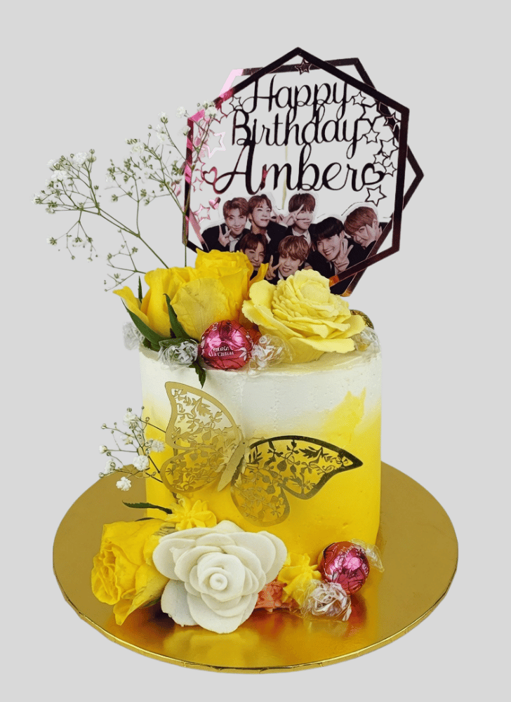 Refined Yellow Rose Cake