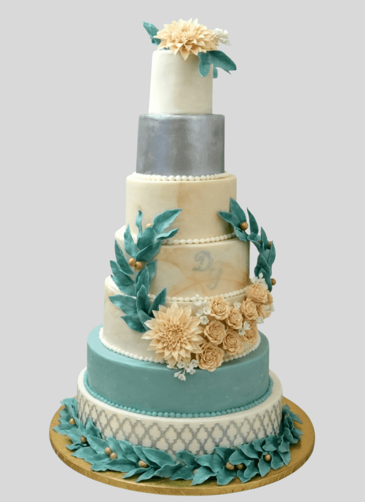 Bewitching Dahlia Cake