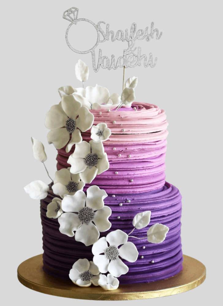 Splendid Engagement Cake
