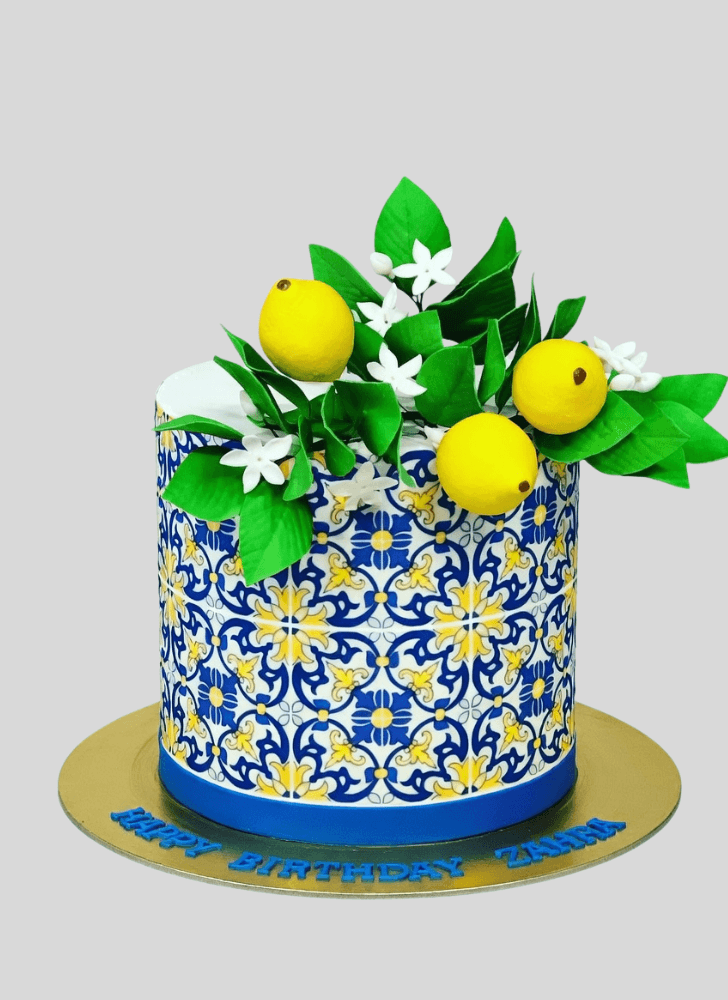 Pleasing Lemon Slice Cake