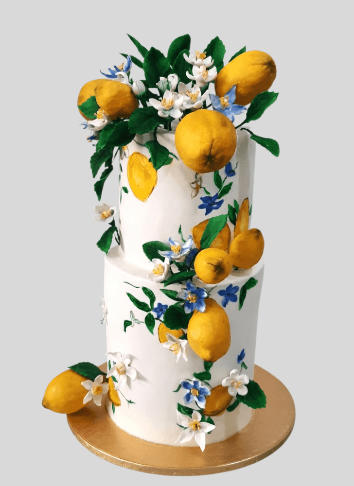 Resplendent Lemon Slice Cake