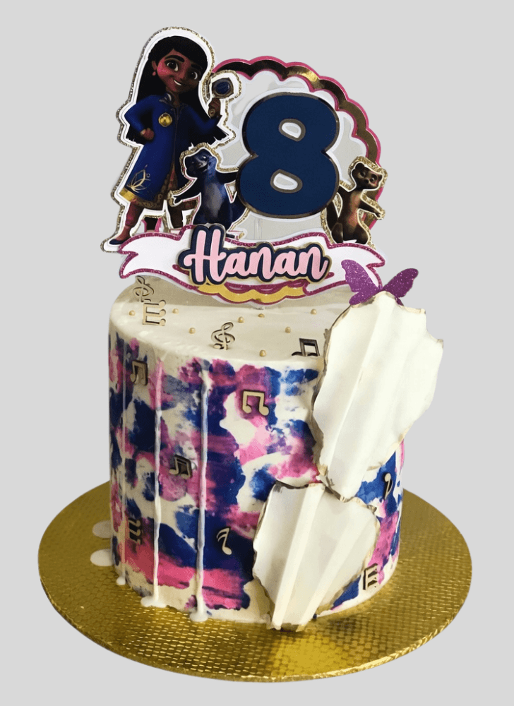 Inviting Mira Cake