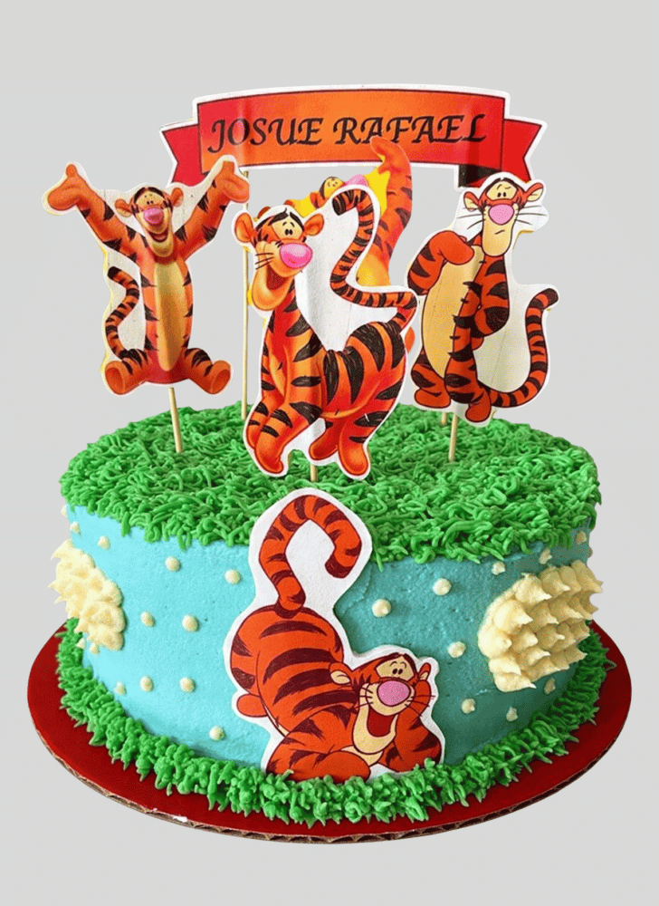 Graceful Tigger Cake
