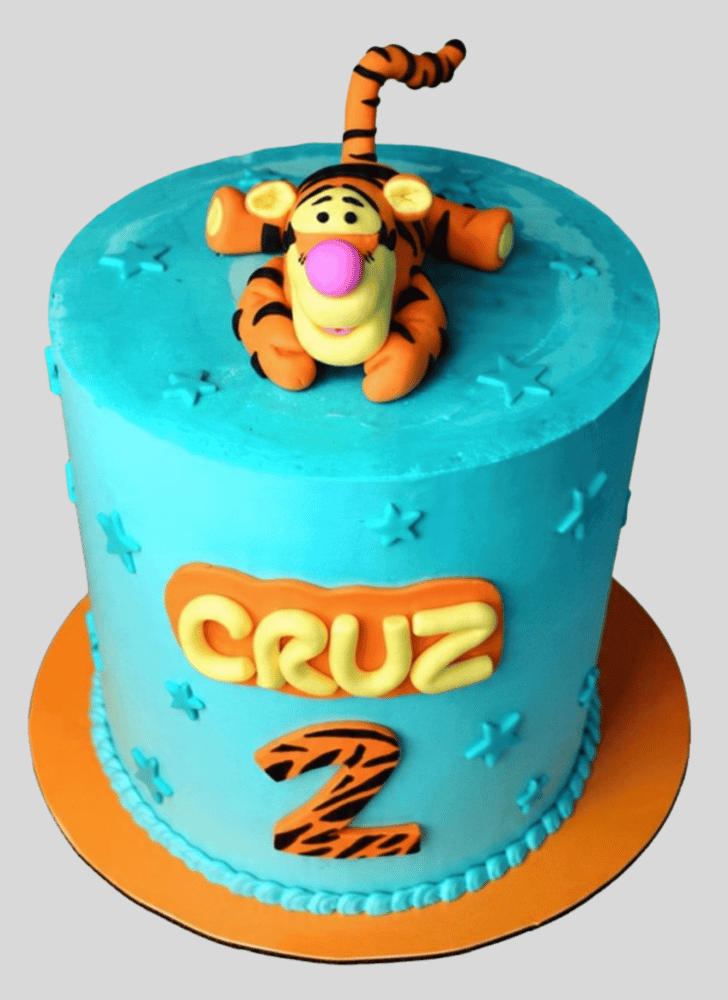 Pleasing Tigger Cake