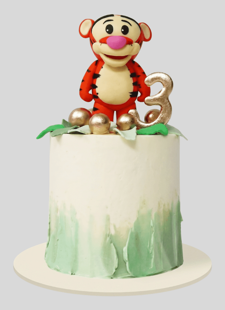 Superb Tigger Cake