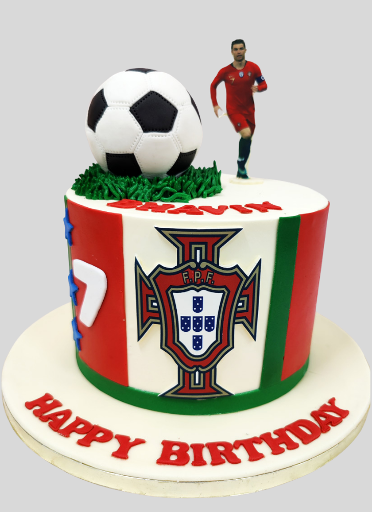 Ideal Cristiano Ronaldo Cake