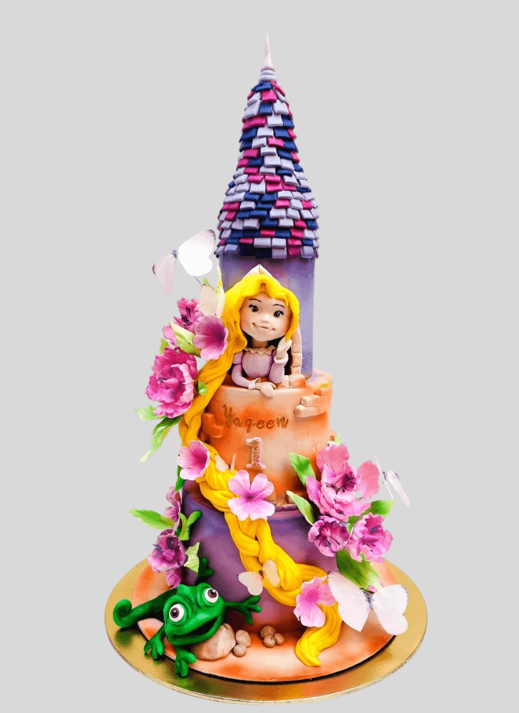 Alluring Rapunzel Cake