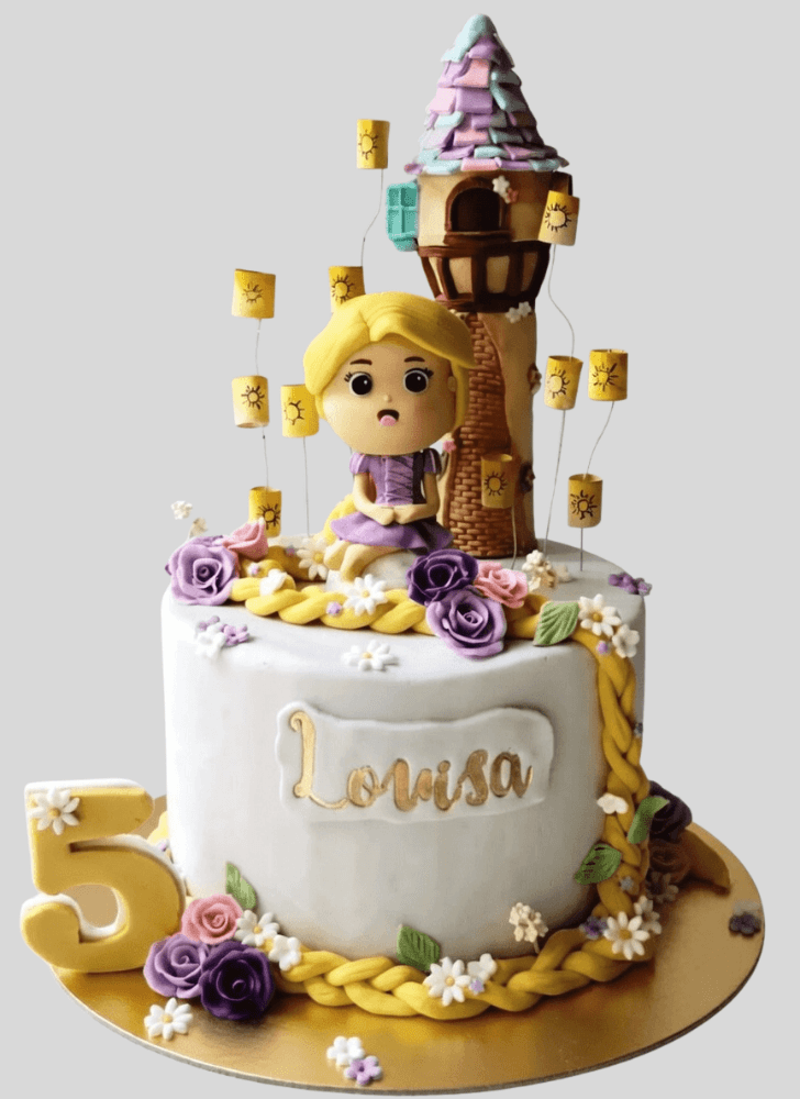 Grand Rapunzel Cake