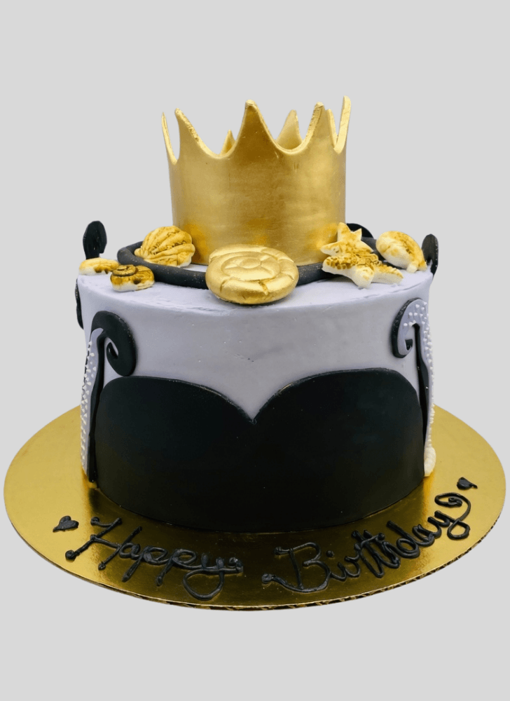 Charming Ursula Cake