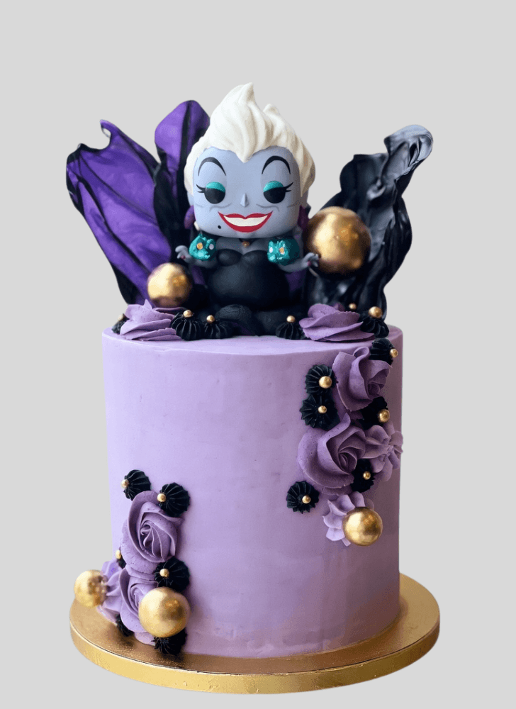 Handsome Ursula Cake