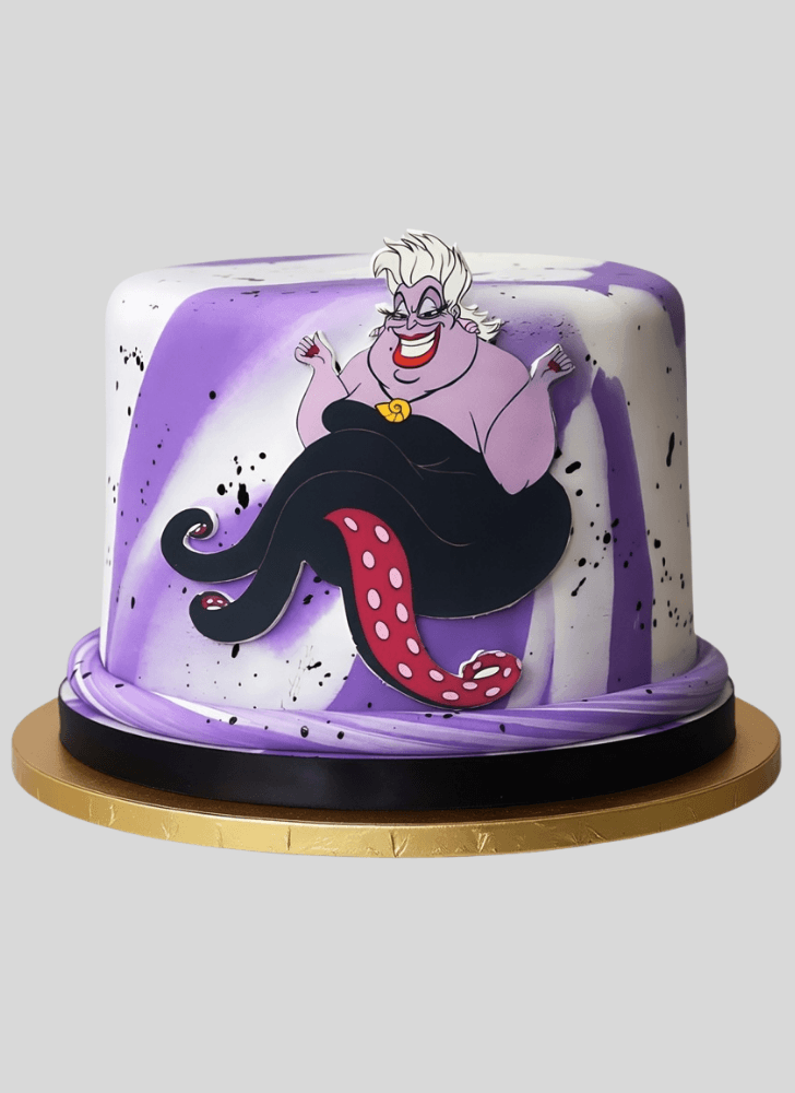 Superb Ursula Cake