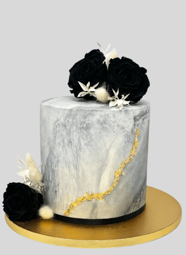 Marvelous Back Rose Cake