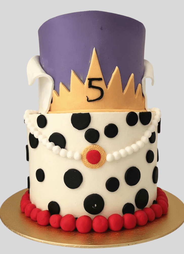Alluring Evil Queen Cake