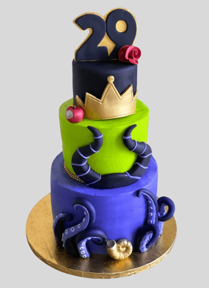 Fine Evil Queen Cake