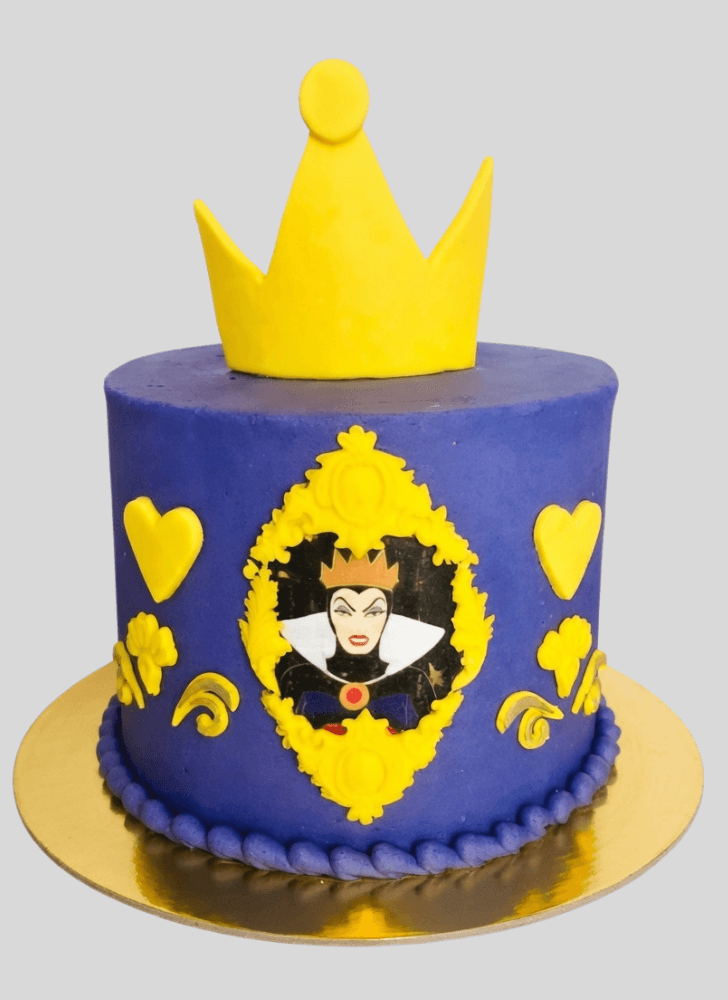 Gorgeous Evil Queen Cake