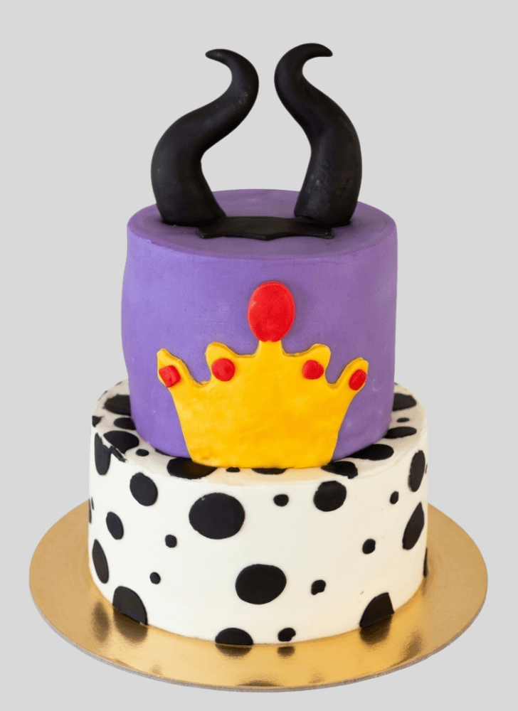Refined Evil Queen Cake