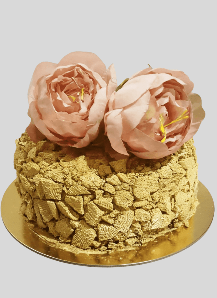 Captivating Golden Gaytime Cake