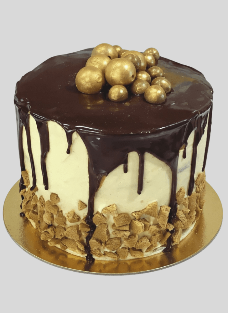 Classy Golden Gaytime Cake