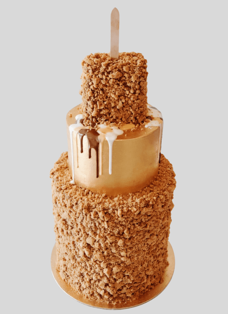 Grand Golden Gaytime Cake