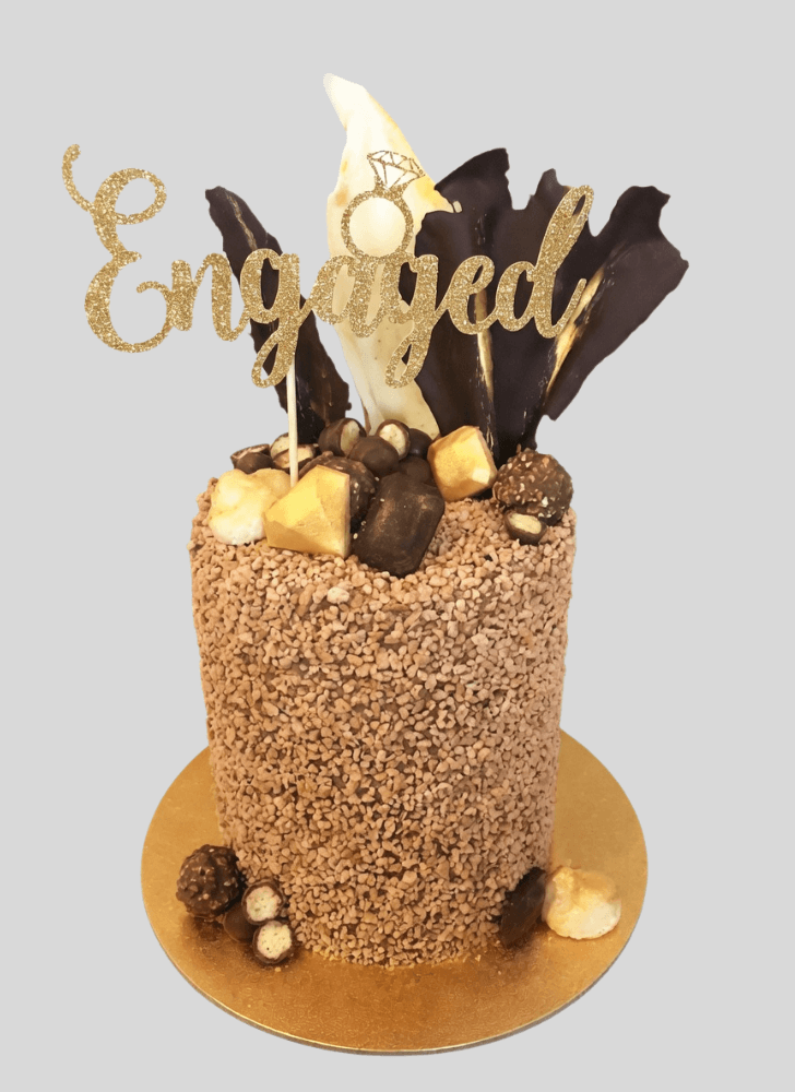 Ideal Golden Gaytime Cake