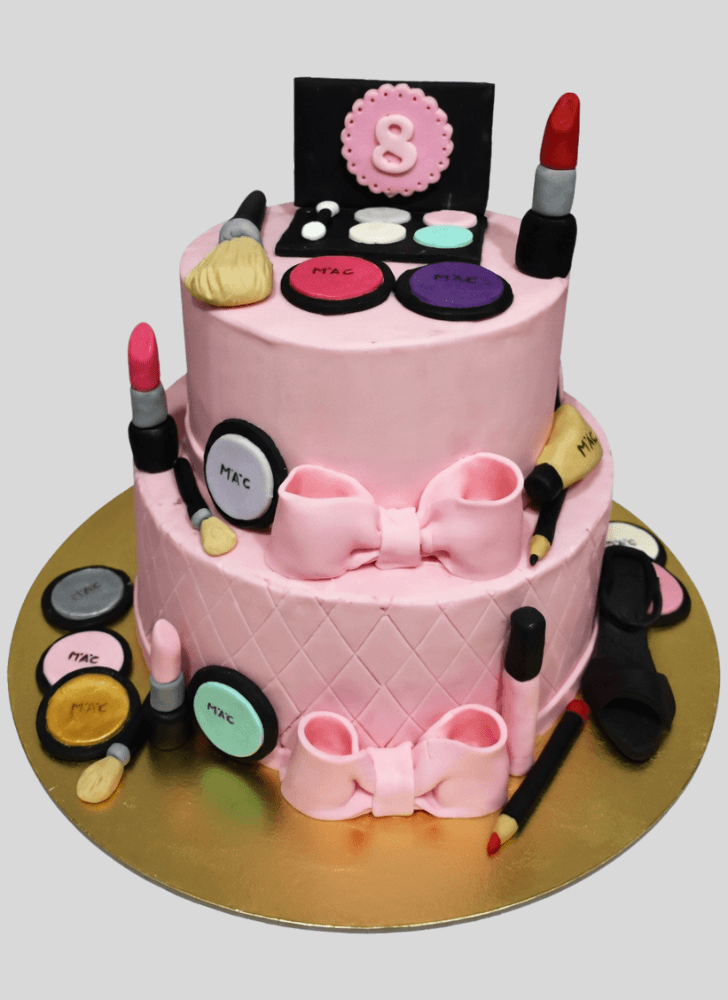 Splendid Makeup Cake