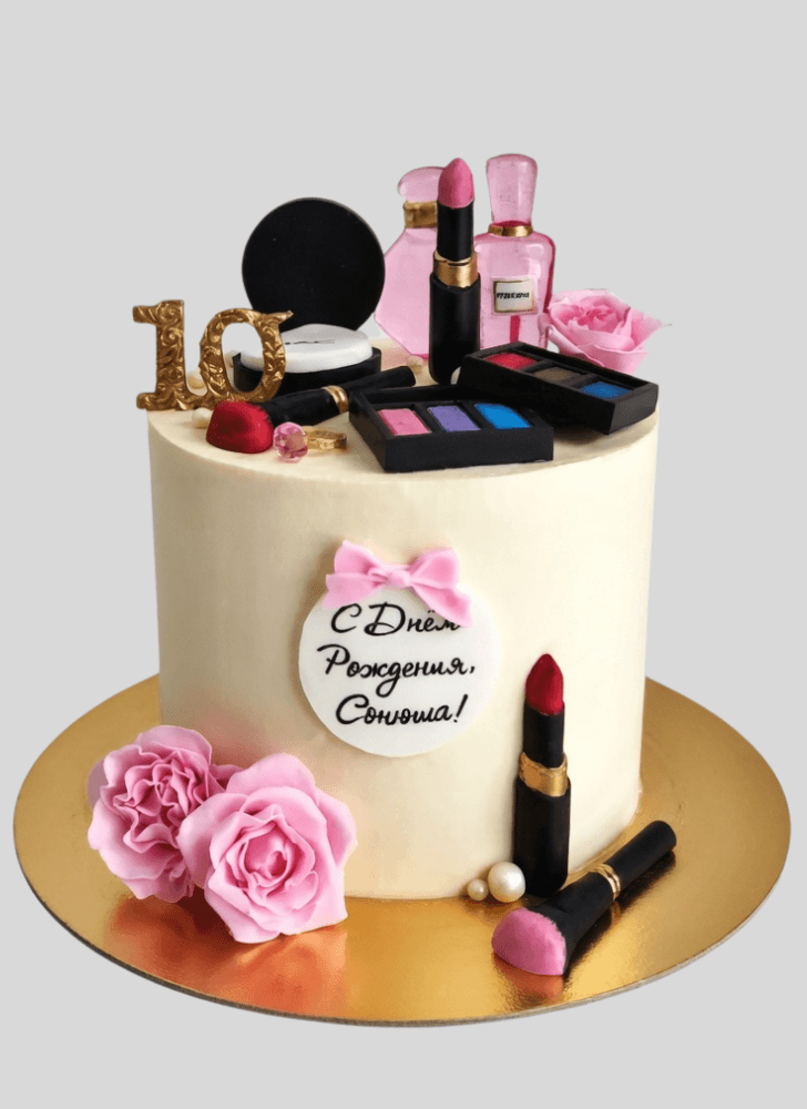 Stunning Makeup Cake