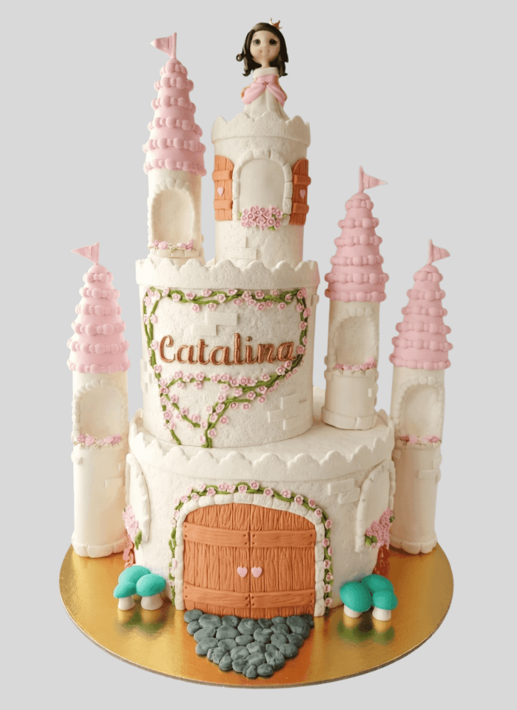 Pleasing Princess Castle Cake