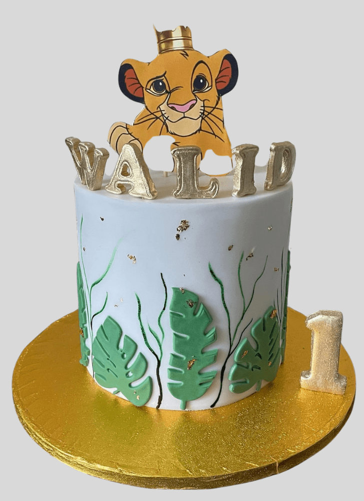 Inviting Simba Cake