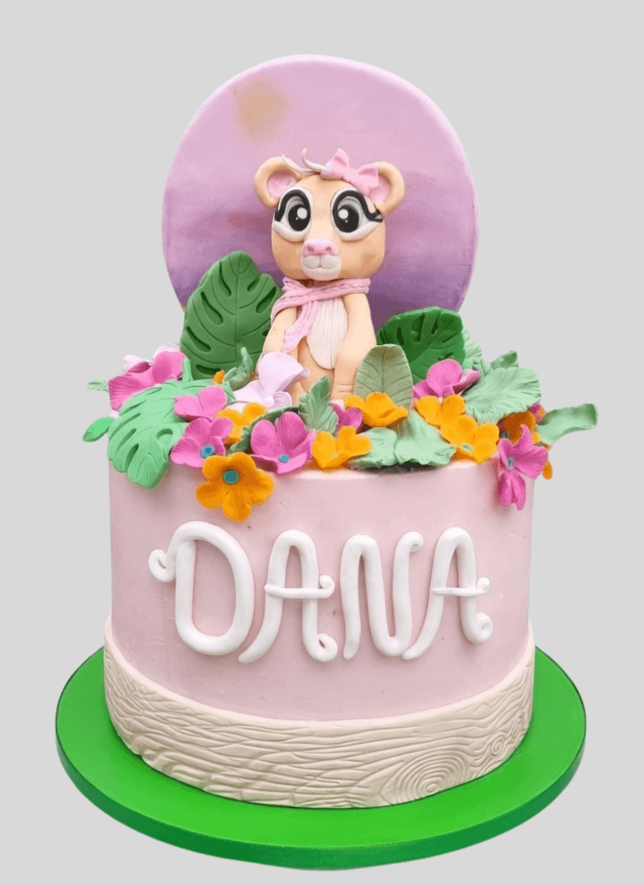 Stunning Simba Cake